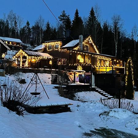 Stabbur Steinbekken, Back To Basic Primitive Overnight Eidsvoll Exteriör bild